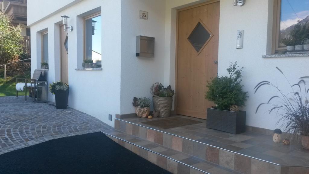 Haus Harbauer Apartamento Neustift im Stubaital Exterior foto