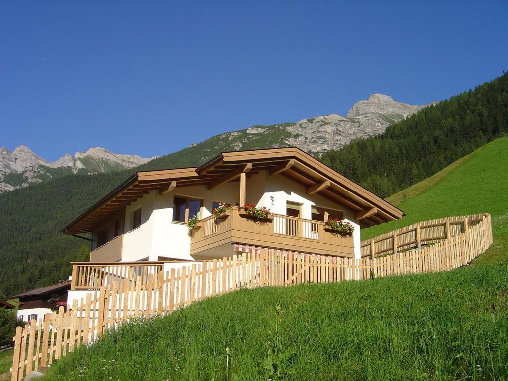 Haus Harbauer Apartamento Neustift im Stubaital Exterior foto